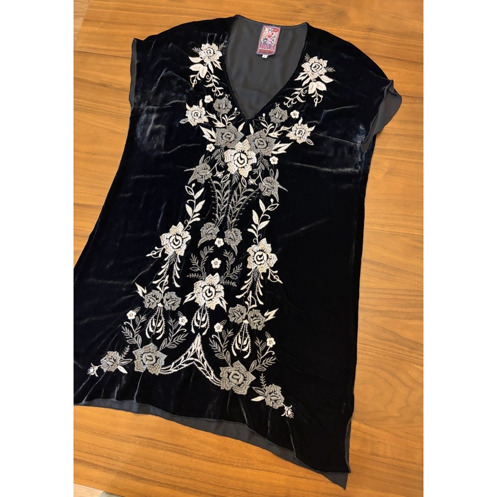 Johnny Was Nova Velvet Cocktail Dress L Black Floral Embroidered Boho Rayon Silk